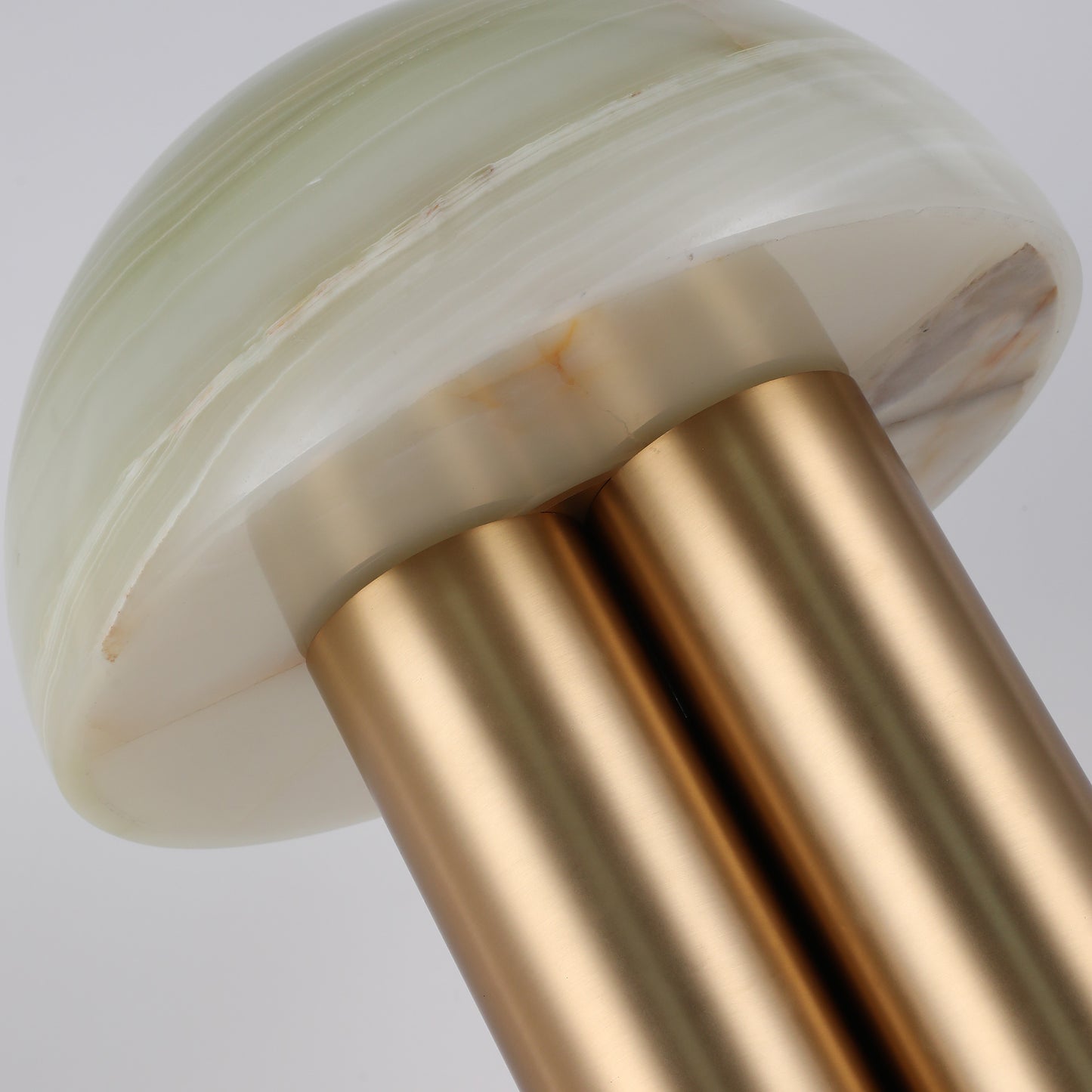 Brilliant-Maker TL3388 Natural Blue Jade Art Table Lamp – Customizable B2B Modern Classic Lamp