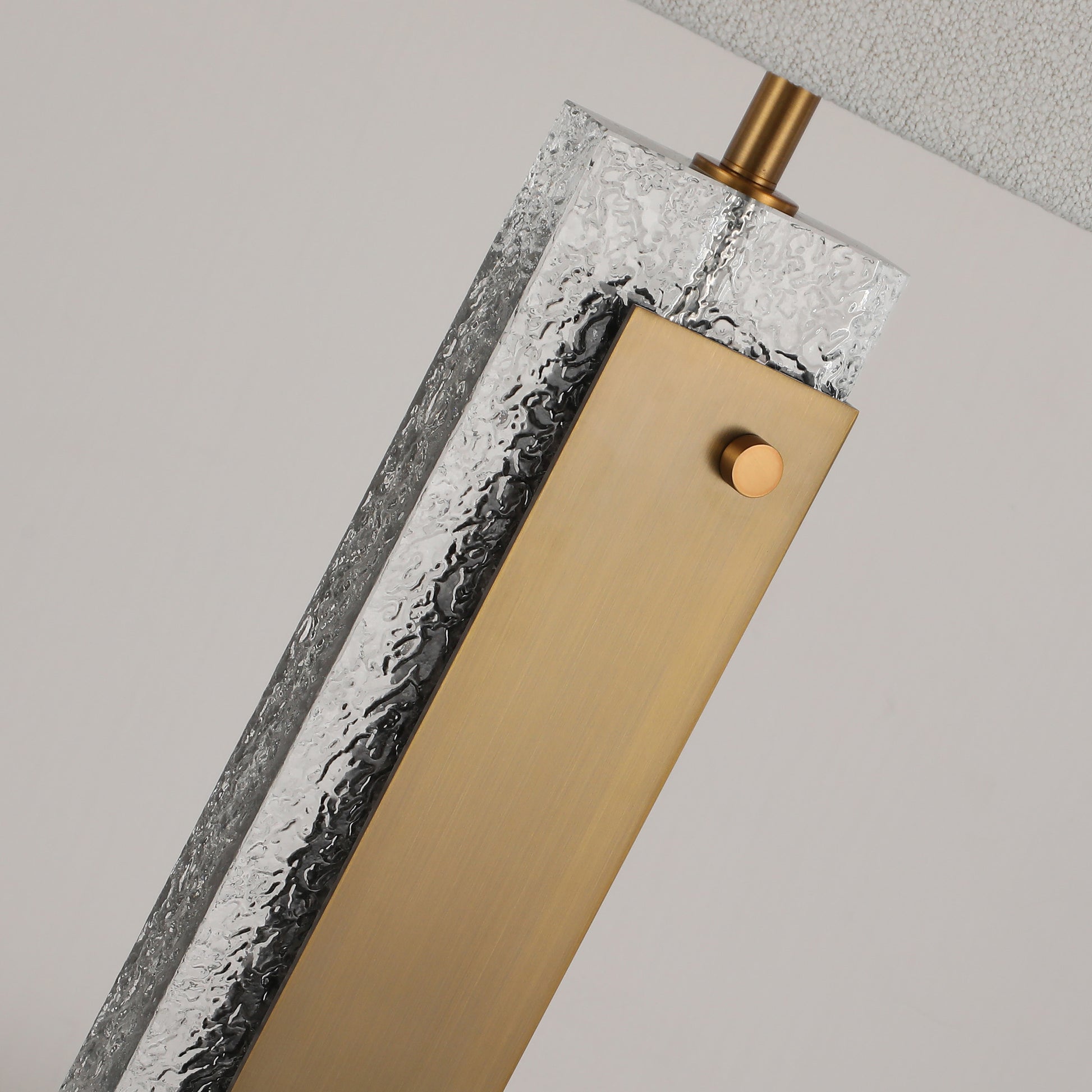 Table Lamp-R - BRILLIANT MAKER