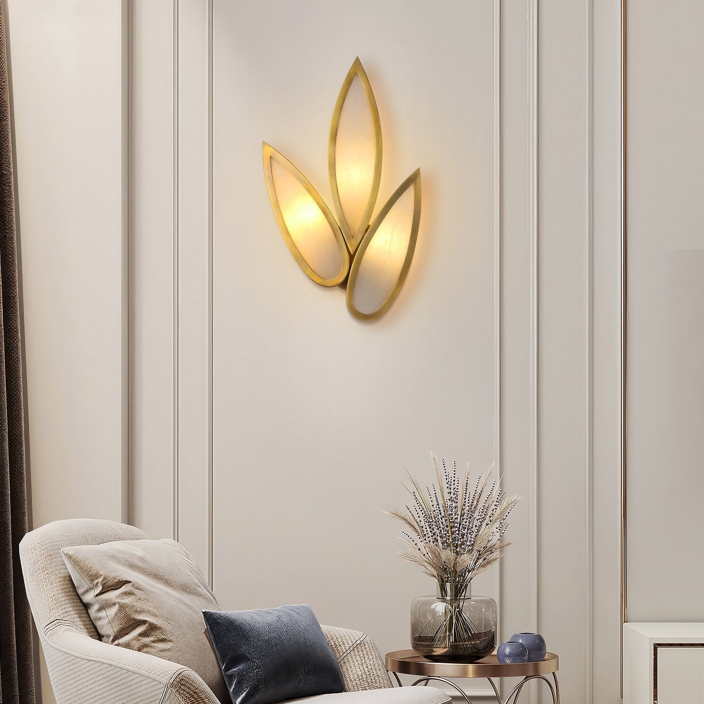 WL7111 Trifolium Alabaster Wall Lamp: Where Organic Form Meets Refined Illumination
