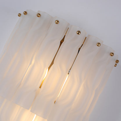 مصباح جداري من Brilliant - Maker WL7112FG مصنوع من زجاج مصقول ملتوي - حلول إضاءة مخصصة فاخرة بين الشركات (B2B).